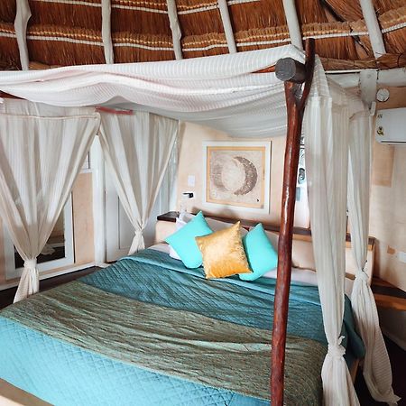 Villa Las Estrellas Tulum - Located At The Party Zone Esterno foto