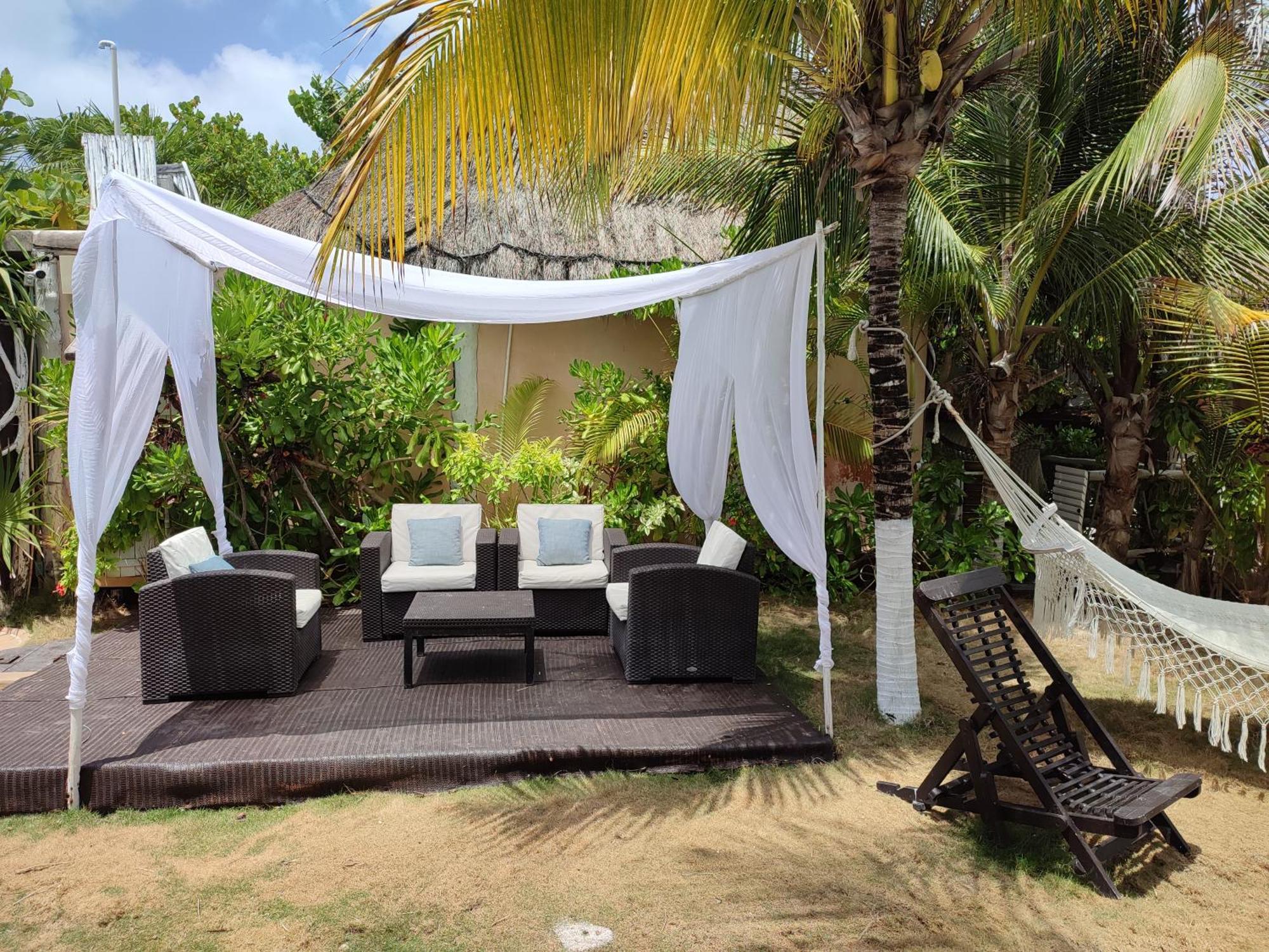 Villa Las Estrellas Tulum - Located At The Party Zone Esterno foto